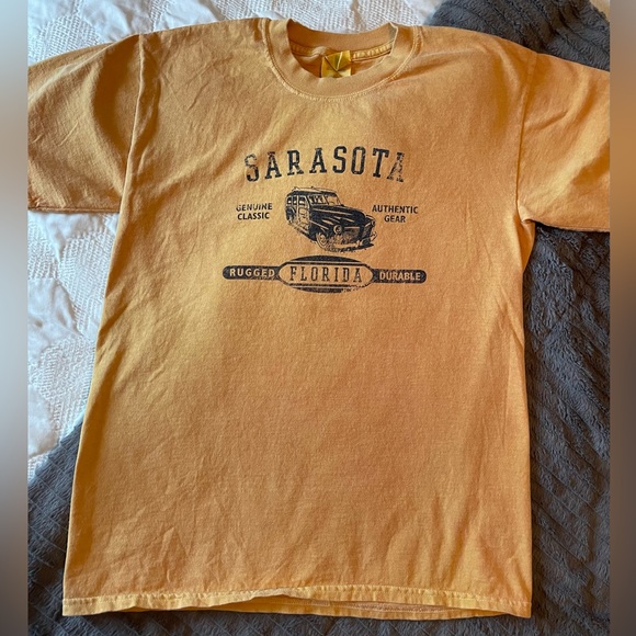 Other - Vtg Vintage Sarasota Florida FL yellow graphic t-shirt